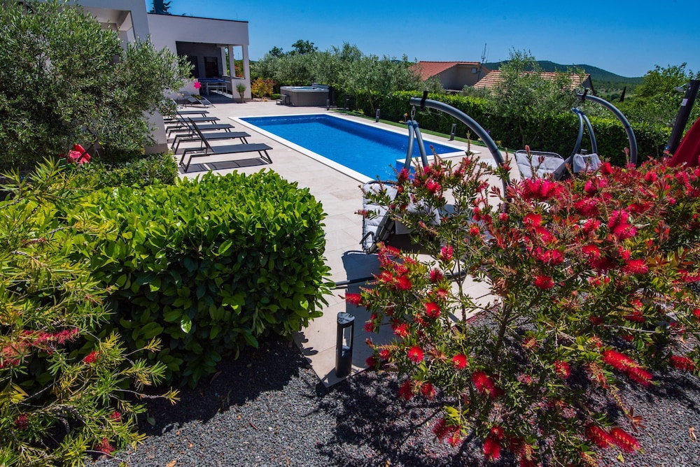 Villa Bura Zadarvillas