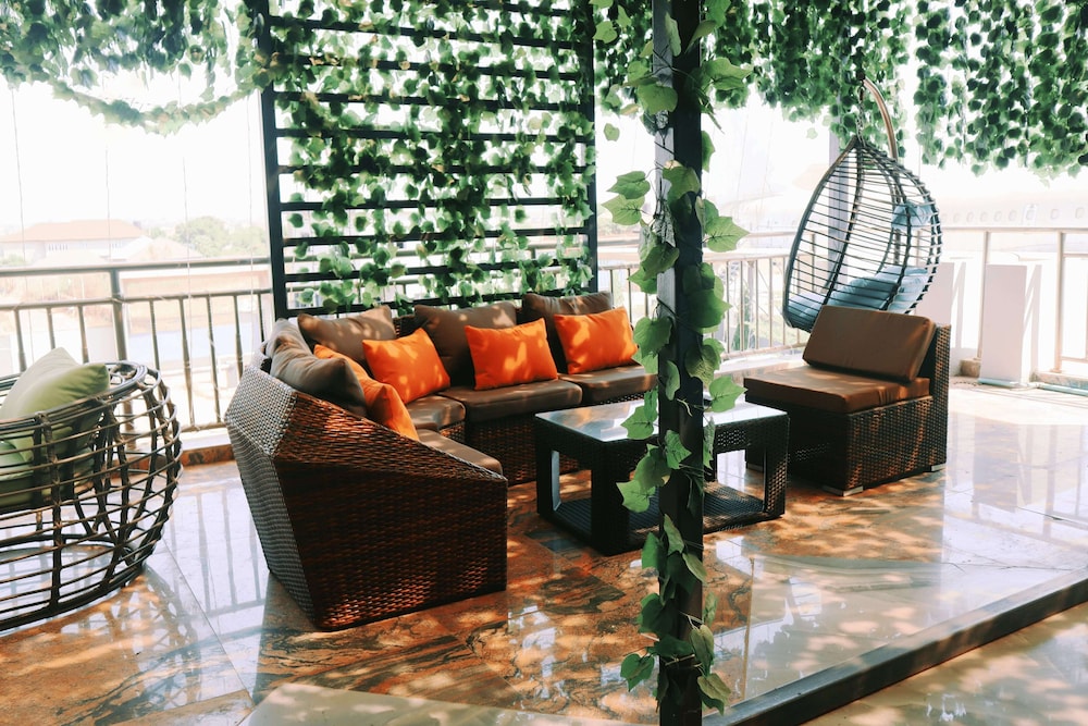 Supreme Continental Hotel & Resorts