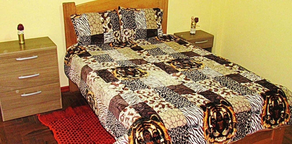 Amigos Del Mundo Guesthouse