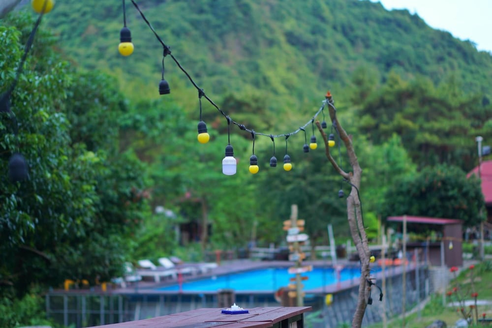 Cat Ba Eco Lodge