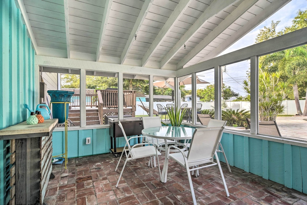 Seminole House < 1 Mile to Indian Rocks Beach!