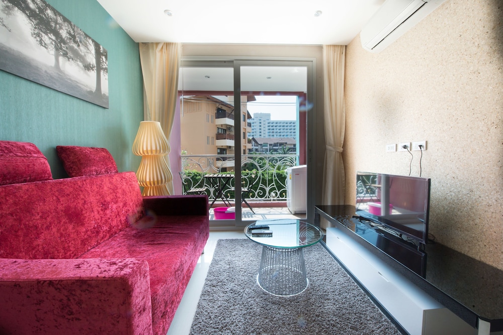 Grande Caribbean Condotel by Narintorn