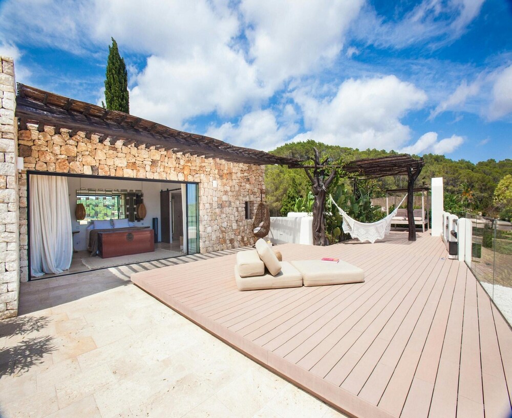 Holiday Home Near Scenic Farmland