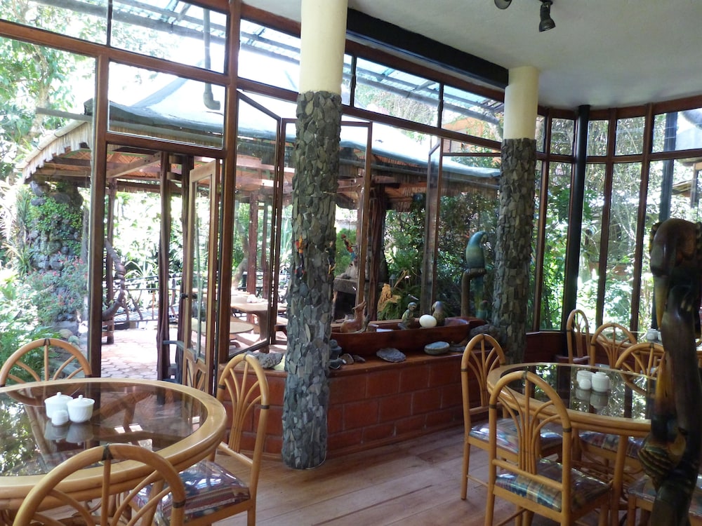 Isla de Baños Hosteria y Spa