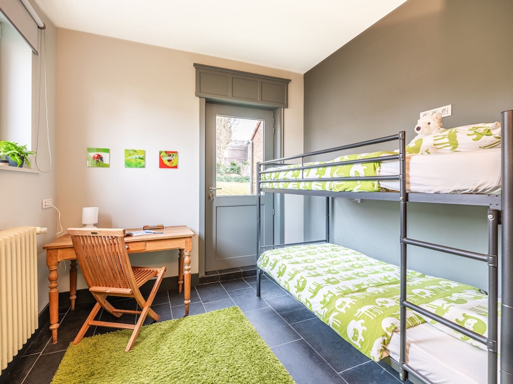 Apartment in Sint-idesbald Near the Beach