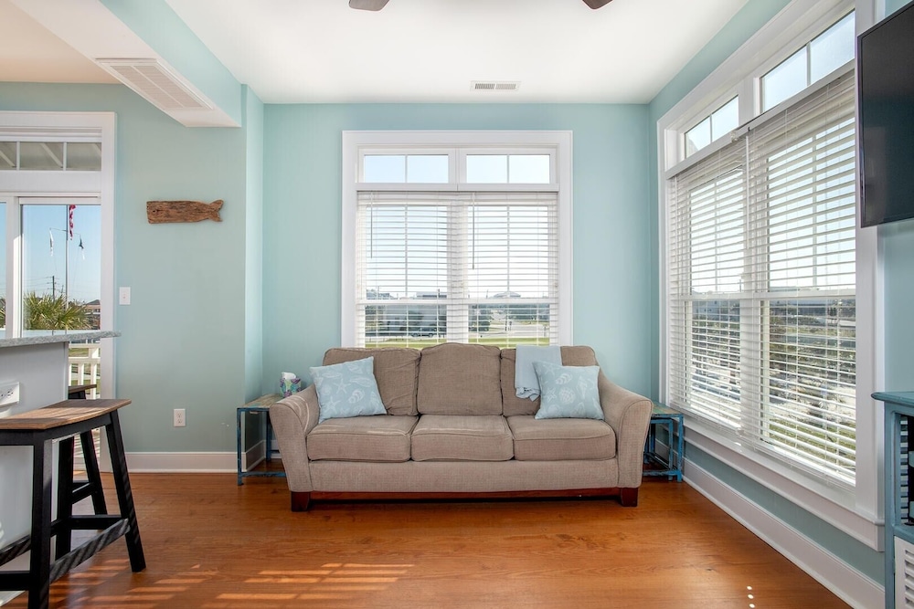 Reef Points Wardroom 2 Bedroom Townhouse