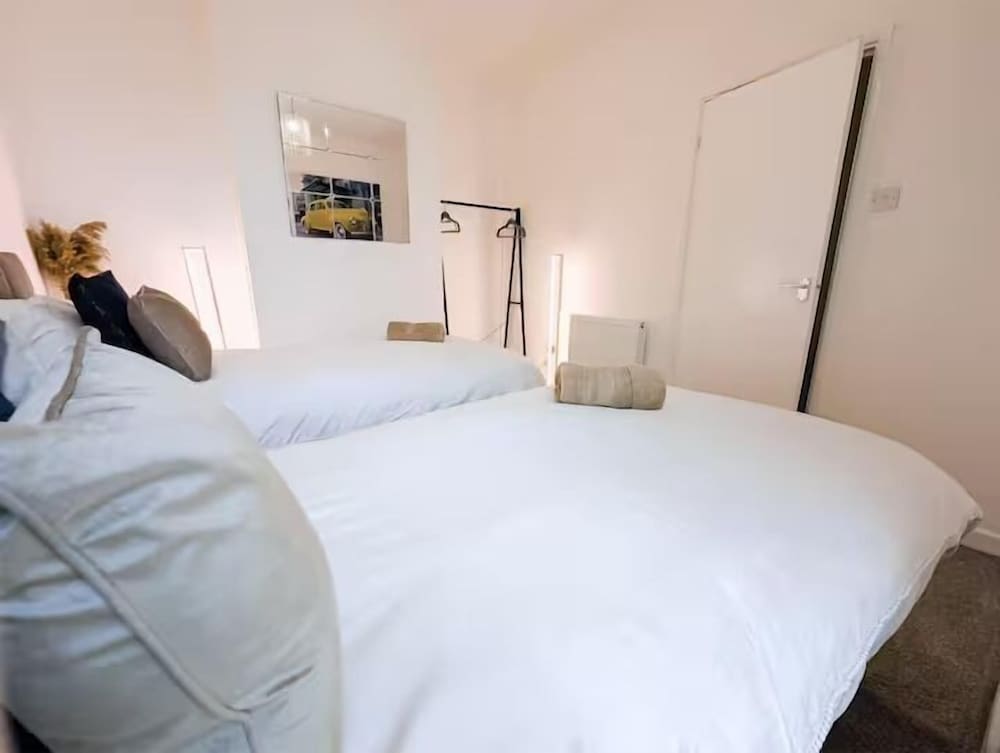 Central 3BR Home with Hot Tub Sleeps 10