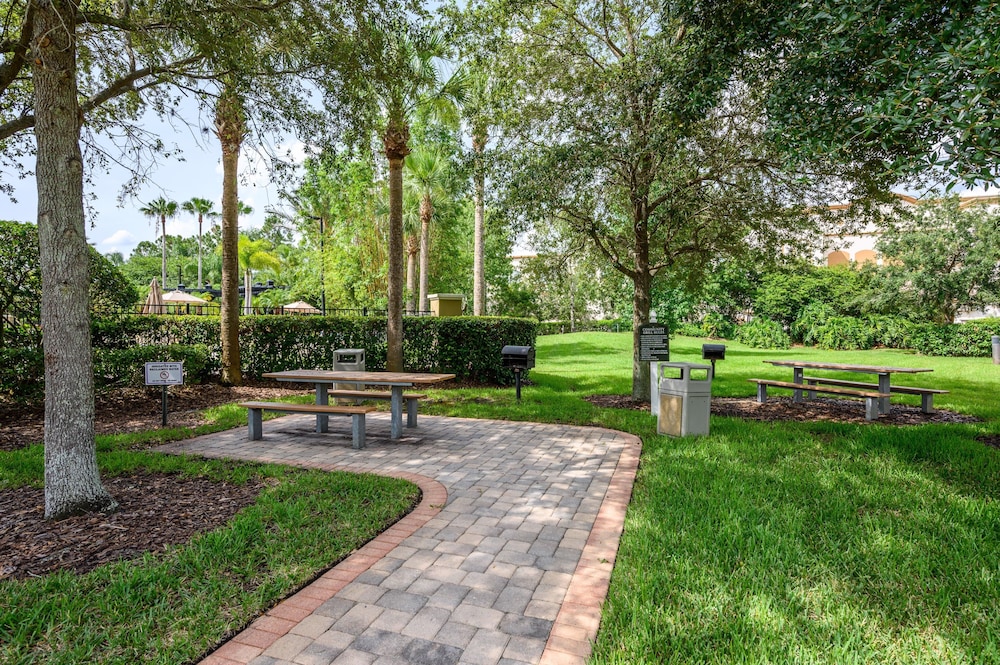 Vista Cay Resort Direct Condos by Millennium Management