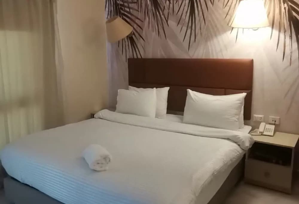 Happy Apartment Hotel