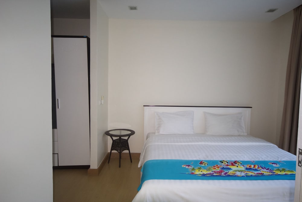 At Sea Condo