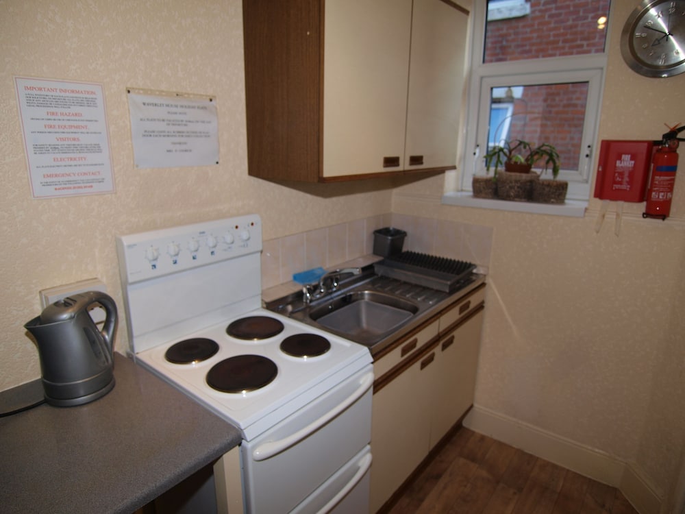 Waverley House Apartments
