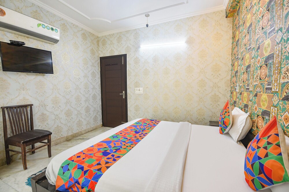 Fabhotel Chaudhary Palace
