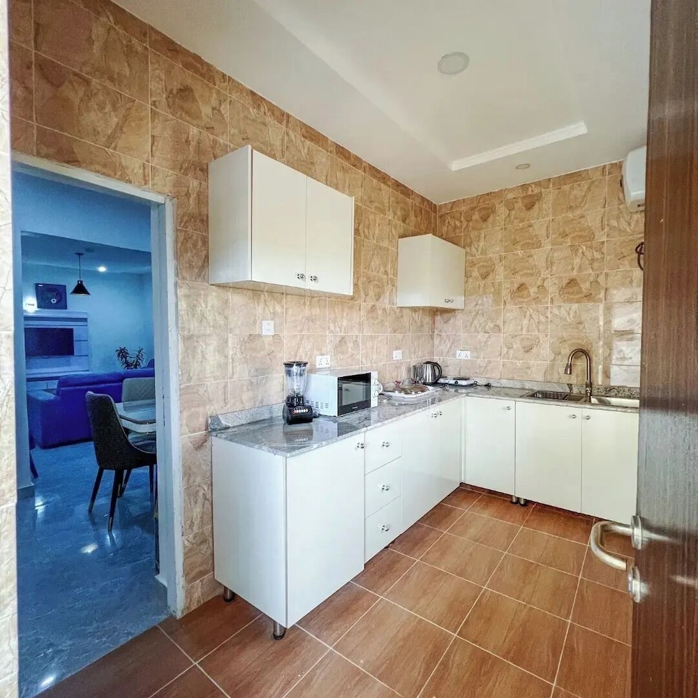Bott Apartment