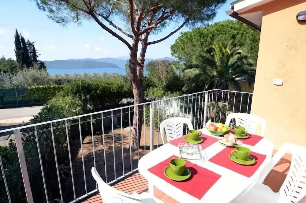 Calanchiole en Capoliveri — balance & terrace