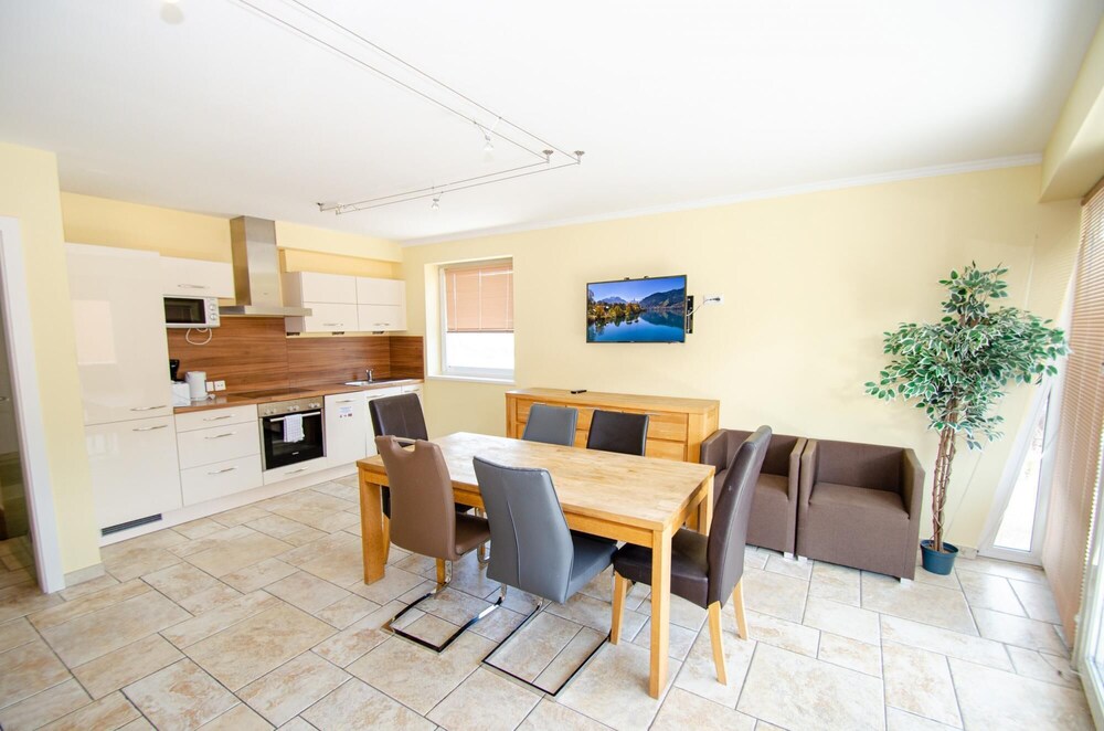 Penthouse A Zell am See With Lake View