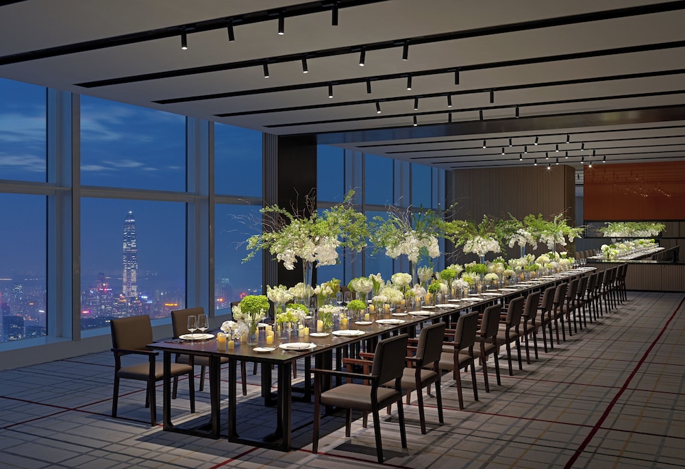 Mandarin Oriental, Shenzhen 109