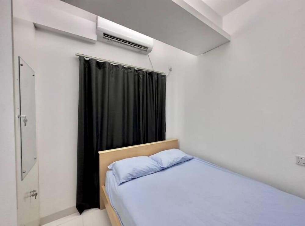 500sqft 7 Luxury Apartment for 4 people