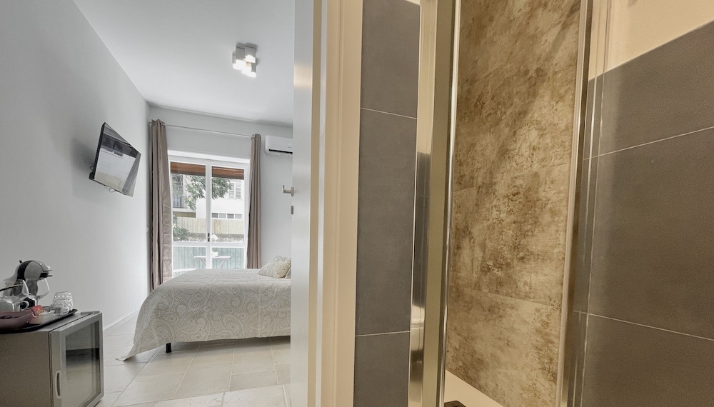 Suites 167