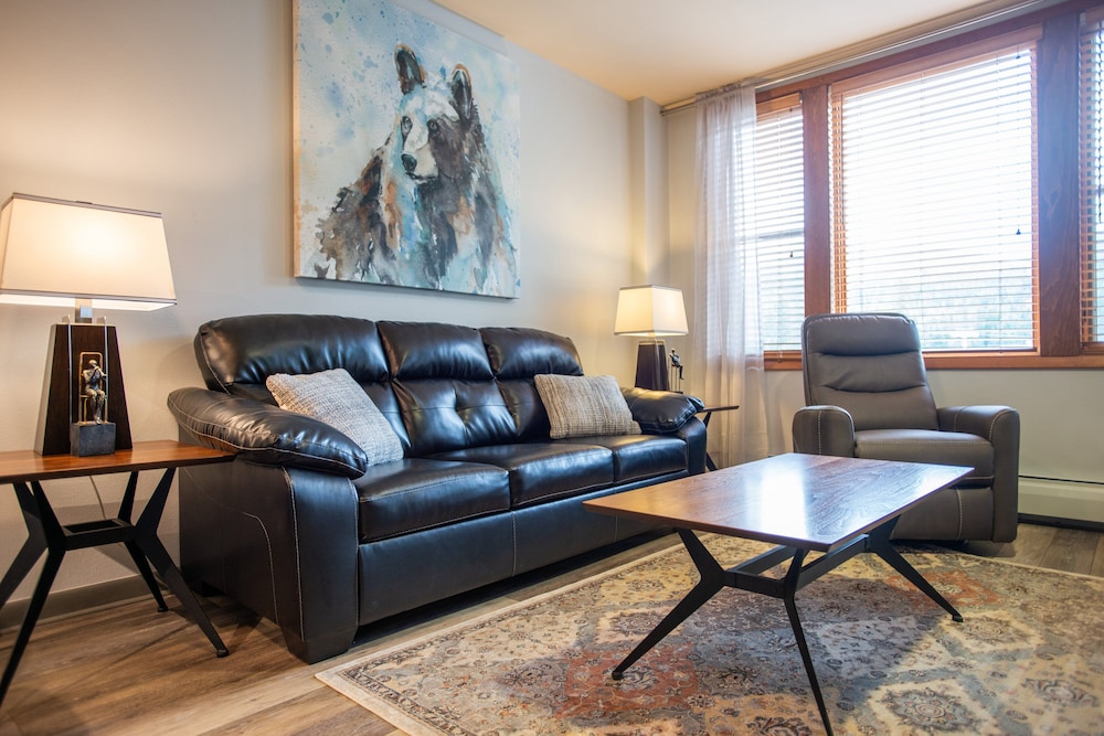 Zephyr Mountain Lodge - Winter Park CO Condos