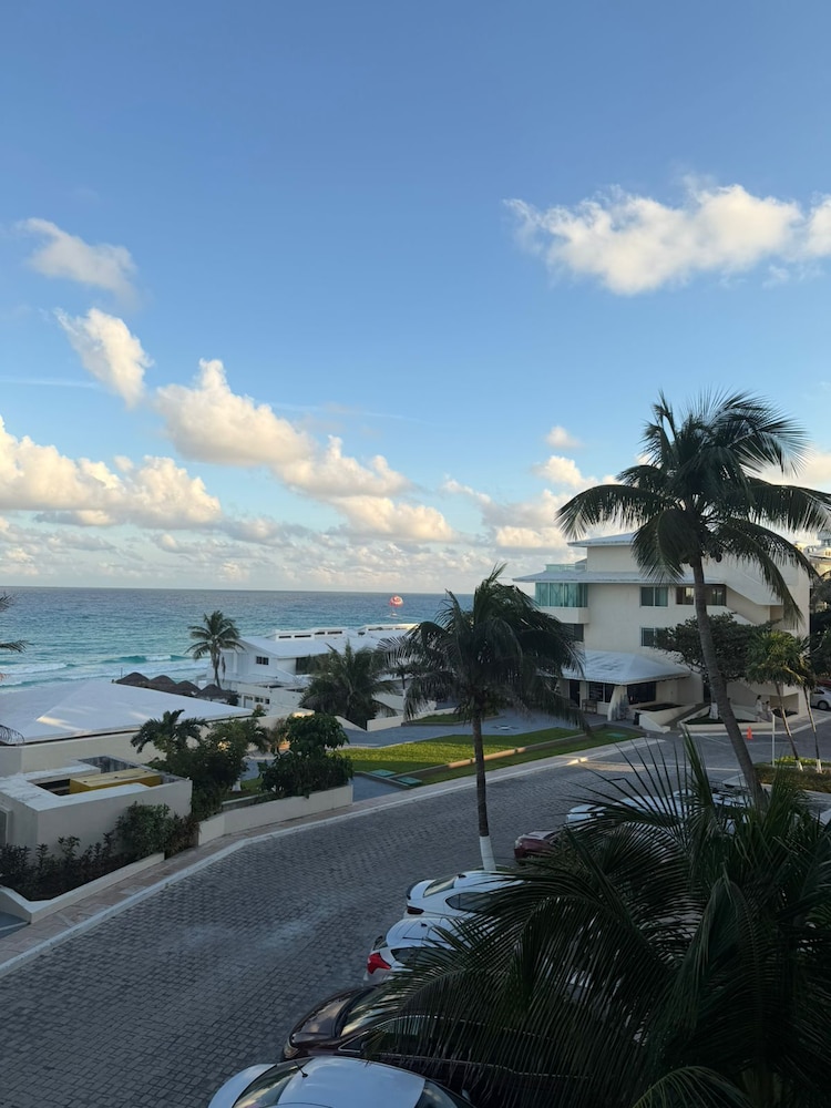 Beach Front Double Suite in Cancun