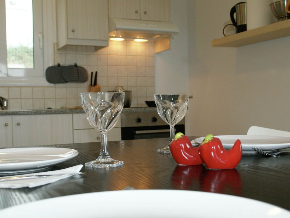 Pretty Holiday Home in Grays near Chafford Gorges Nature Park view 4