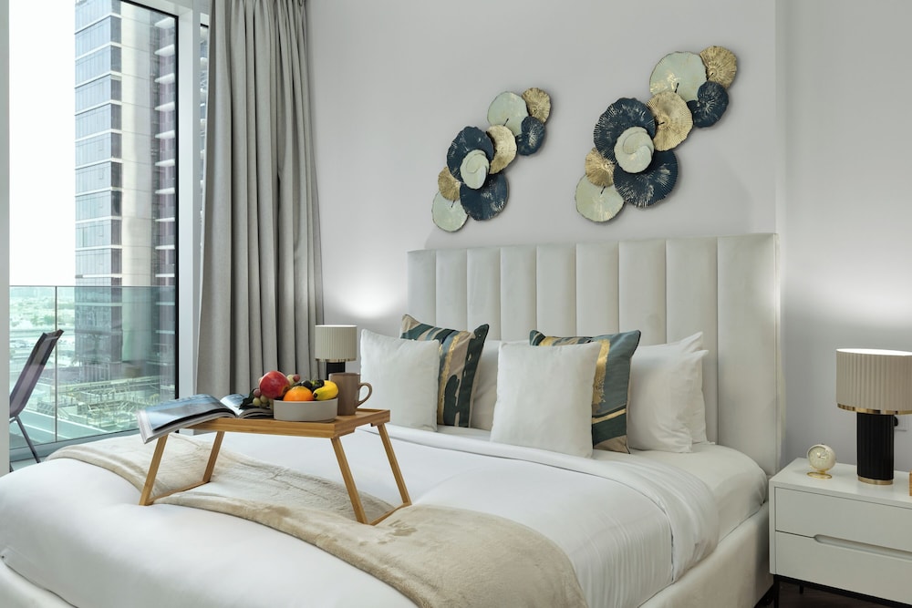 Maison Privee - Urban Parkside Living near the Iconic Dubai Frame