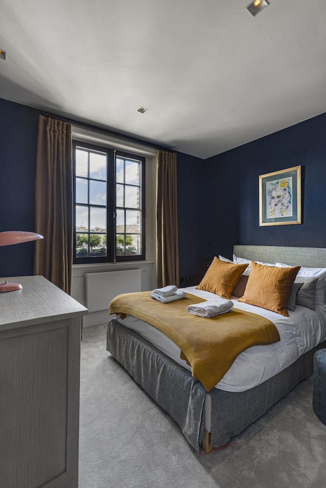 Luxurious Apartment - Denyer Street