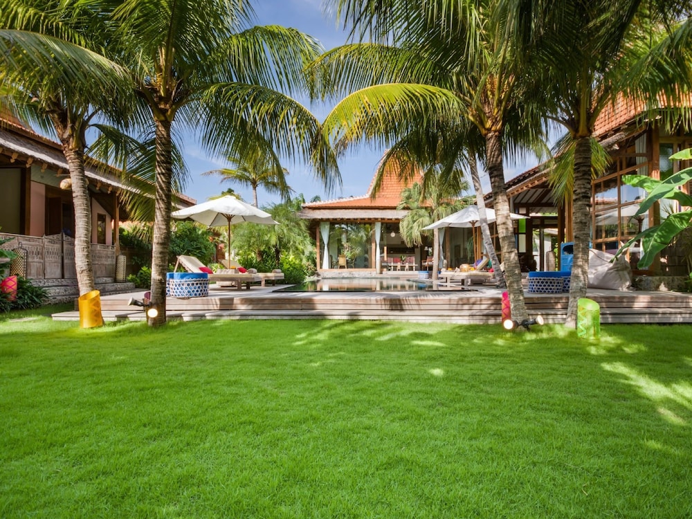 Villa Desa Roro by Villa Finder