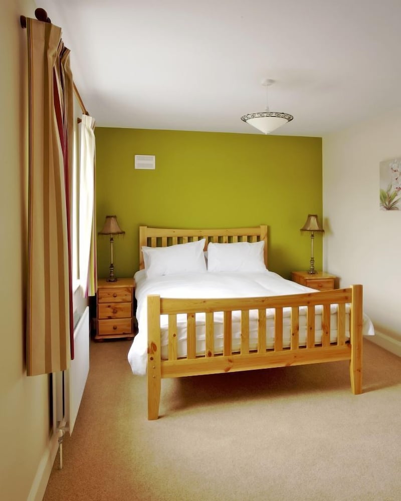 Bunratty West No 40016 view 3