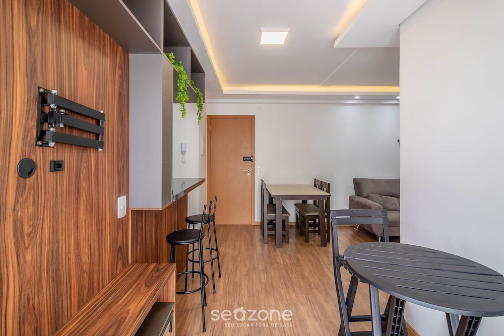 VAC - Beachfront Condo in Itajuba Beach