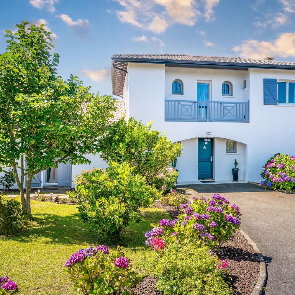 Maison Madalena With Pool Close to Ocean