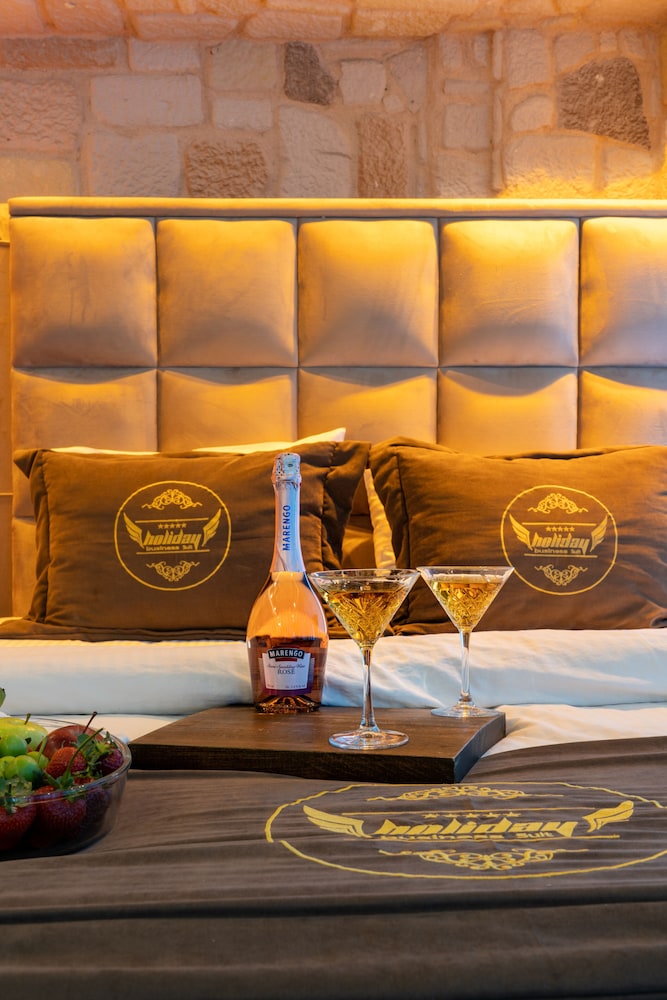 Holiday Business Otel - Image 28