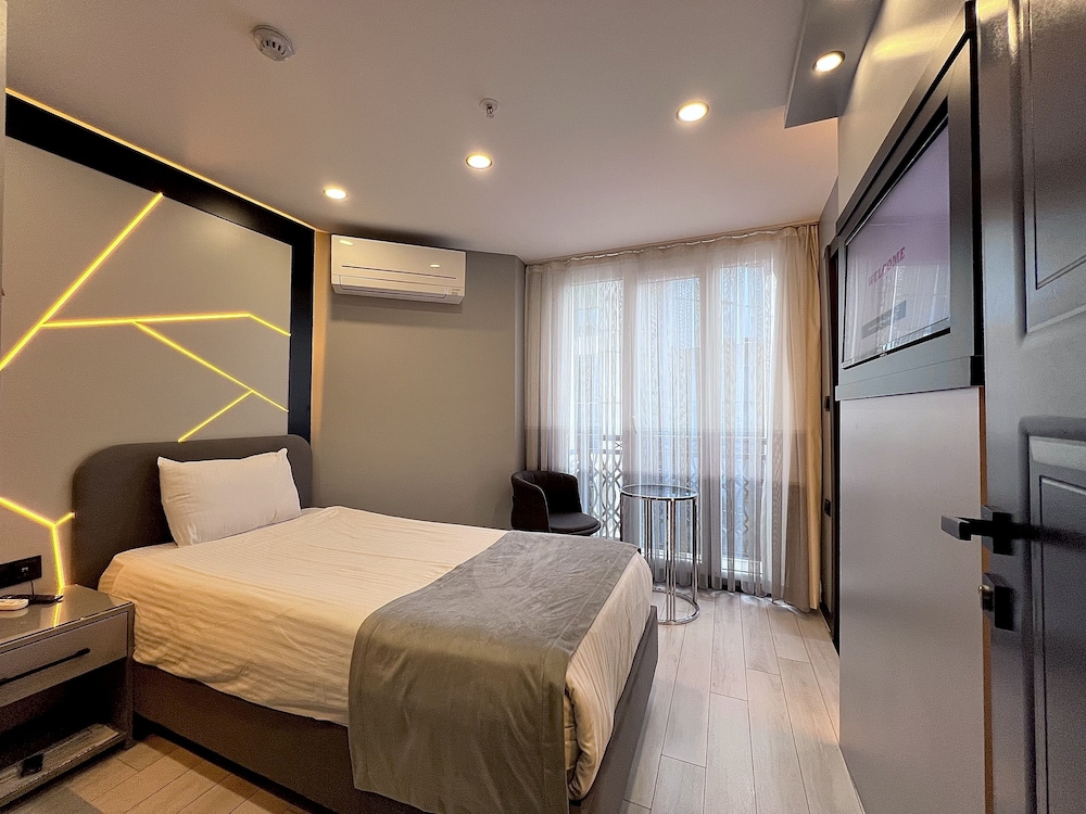 White Corner Otel - Image 21