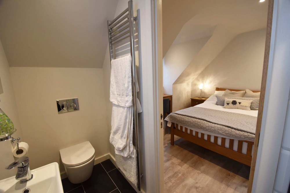 Retreat by the Mill - for a Relaxing Getaway view 4