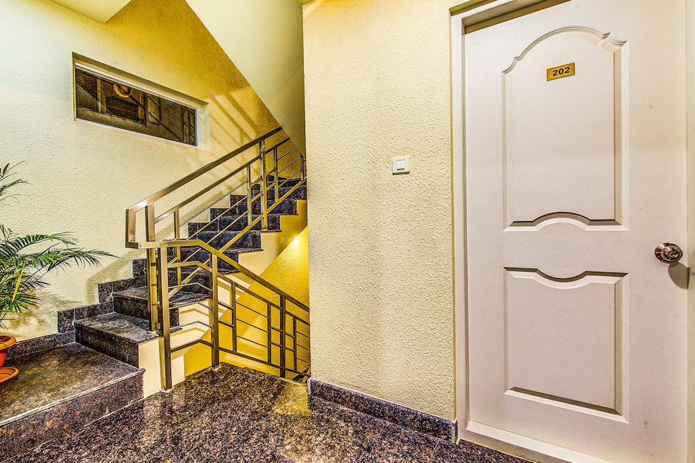 FabHotel Emara Boutique - Near Koramangala