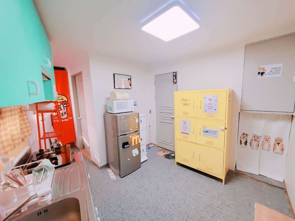 Naru Hostel
