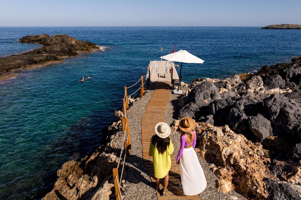Aulus Chania Resort, Curio Collection by Hilton