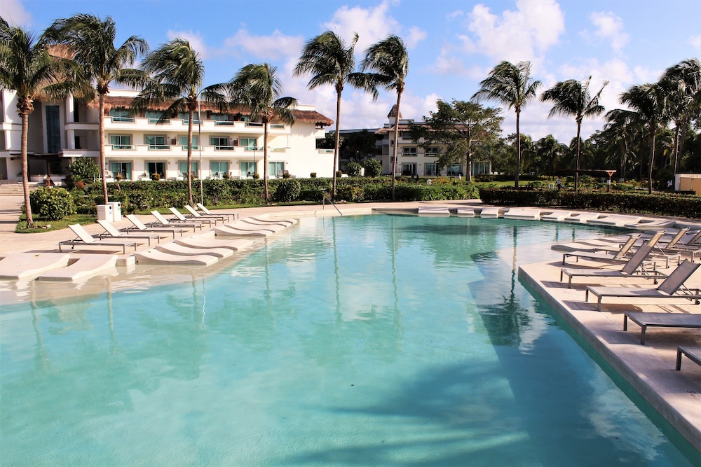 BlueBay Grand Esmeralda All Inclusive - Property Image 68