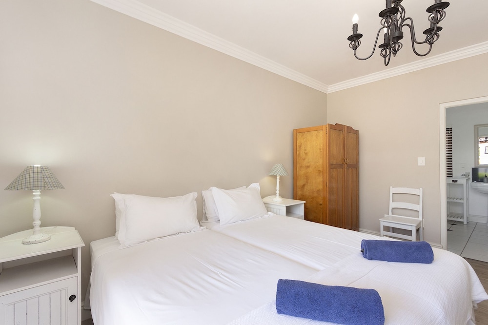 Winelands Golf Lodges at De Zalze