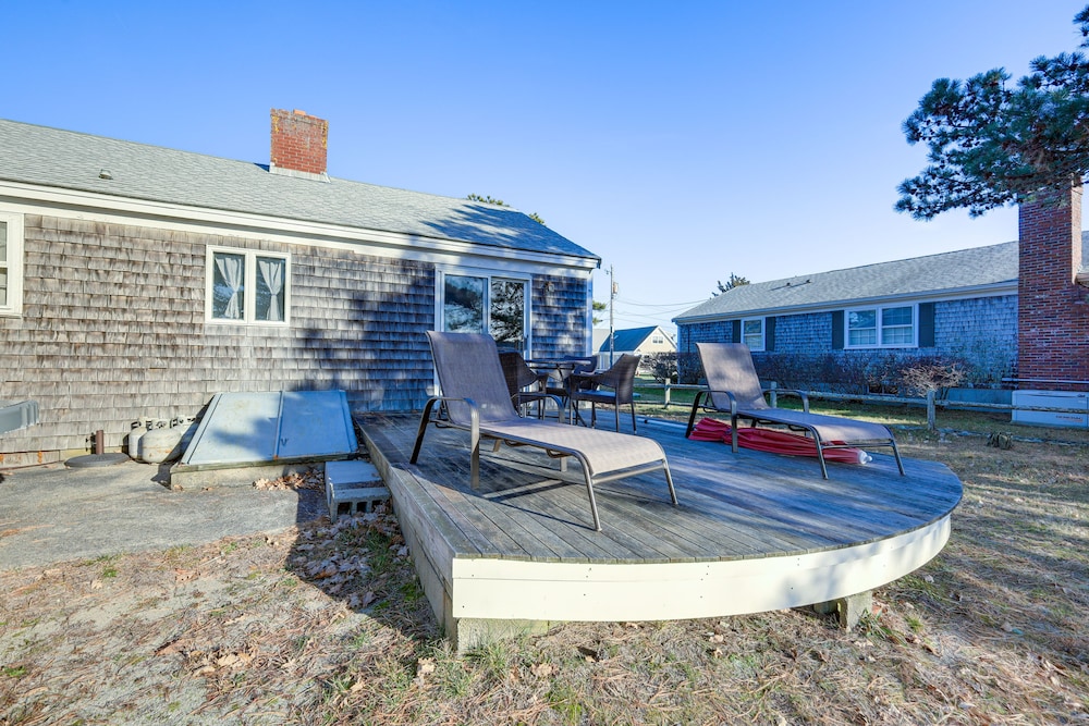 Cape Cod Cottage w/ Private Dock on Bass River