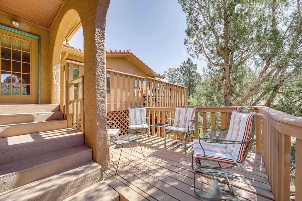 Hot Tub & Game Room: Scenic Sedona Home!