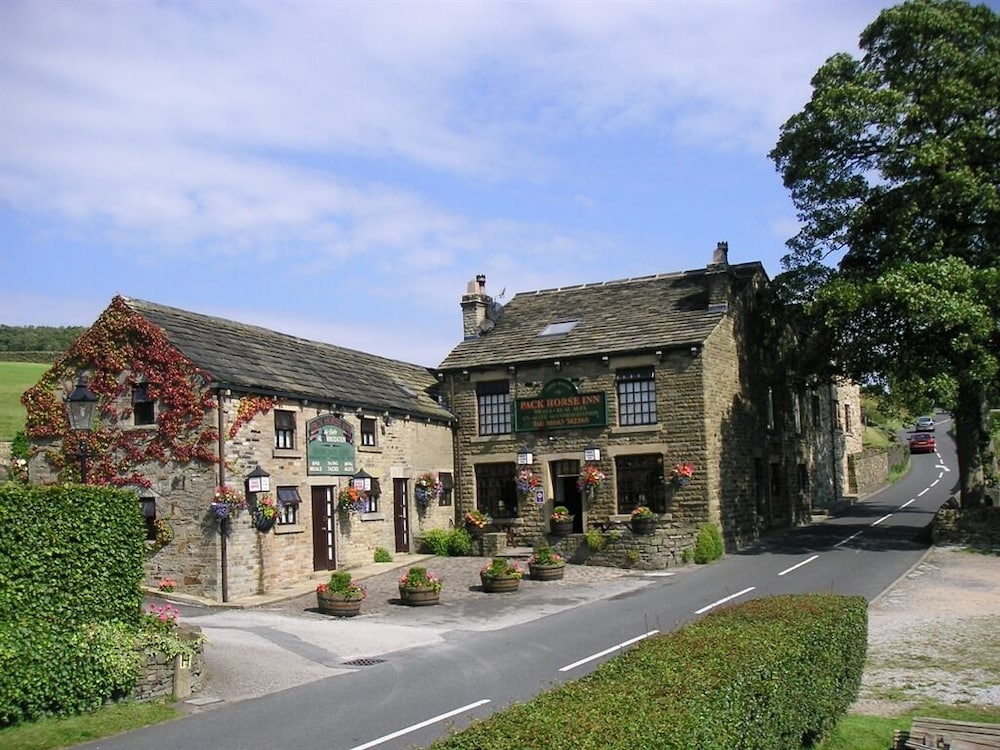 Hotel Pack Horse Inn - Image 1