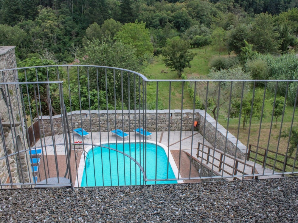 Apartment in Casola Near Torre di Casola view 3