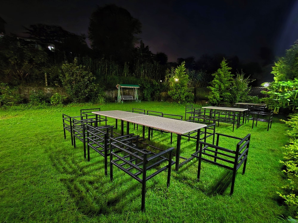 Amoda - Best Hotel in Dharamshala