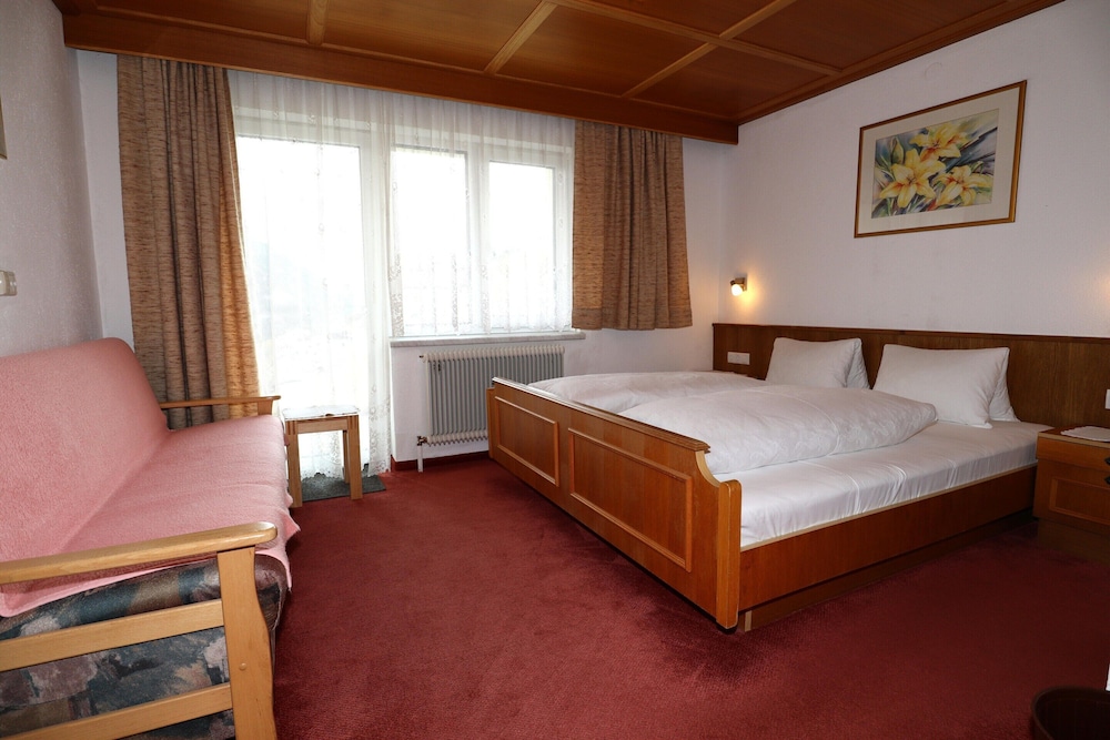 Chalet in Kappl Near Ski Lift & Erlebnispark