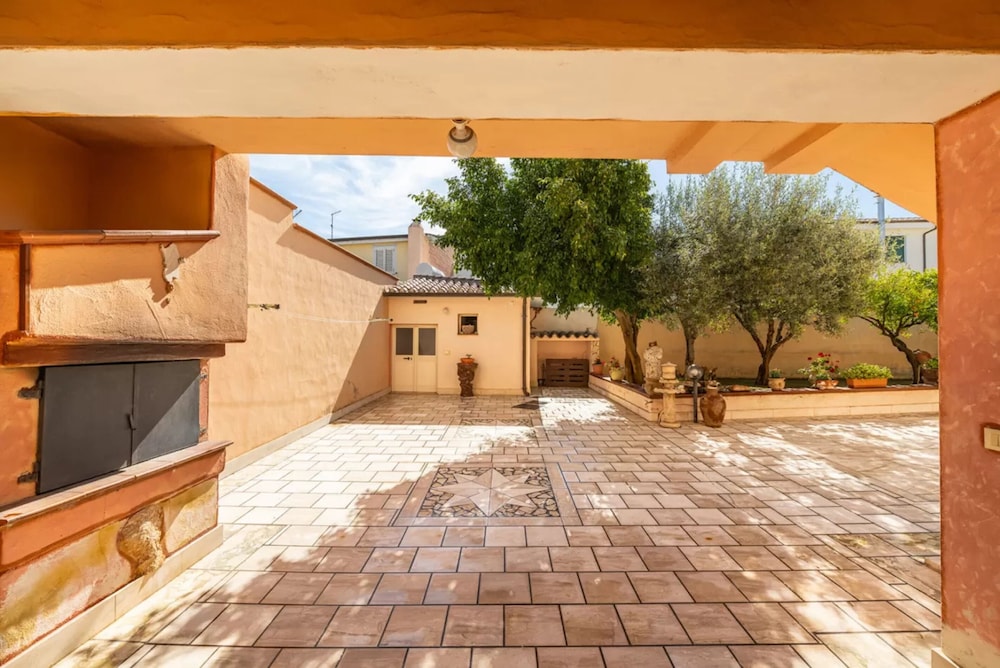 Spacious Three Room Apartment in the Heart of Orosei