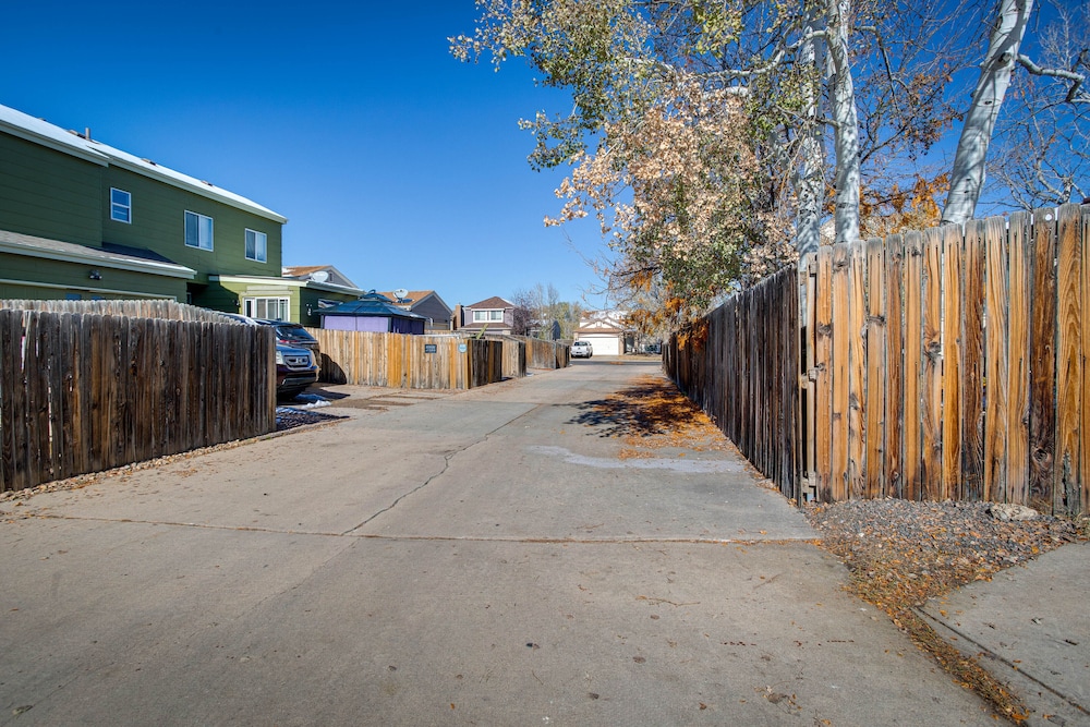 Patio, Grill, Yard: Pet-friendly Denver Home!