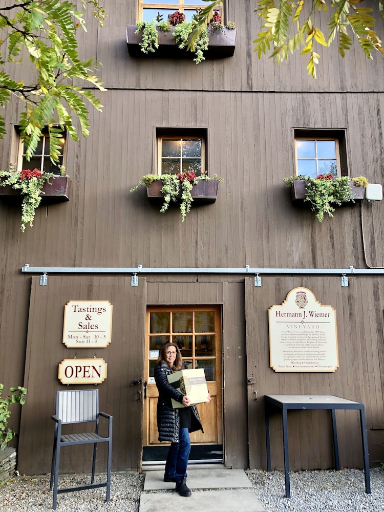 1795 Acorn Inn B&B