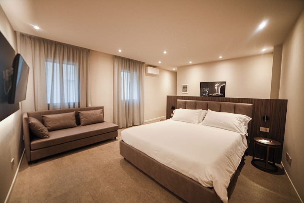 MODENA RELAX Luxury Rent Rooms