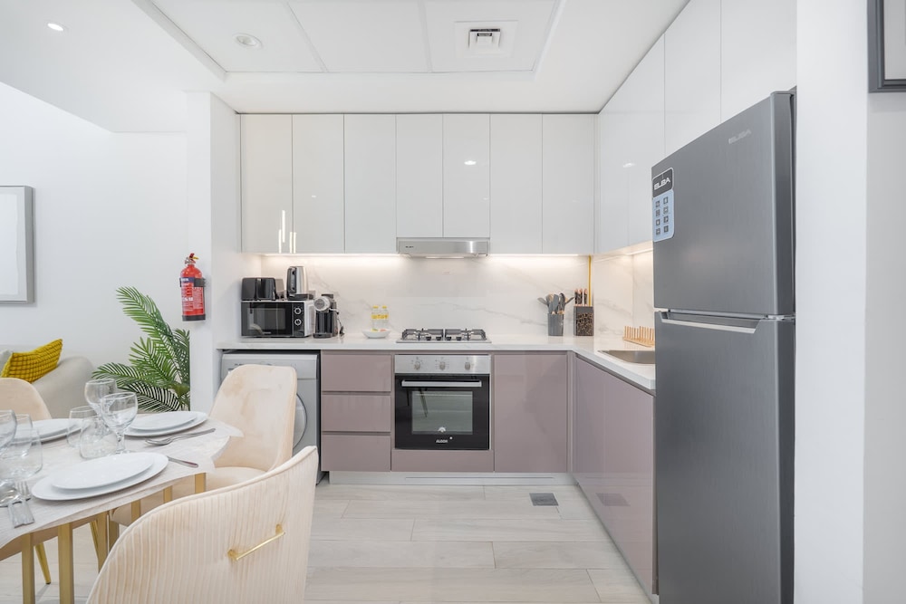 Eye-catching 1 Bedroom in Azizi Riviera